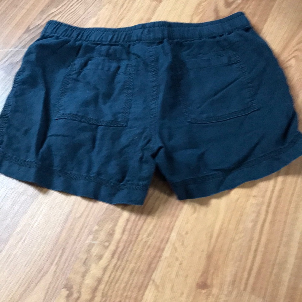 Shorts - Picture 2 of 2